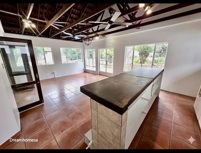 5 BEDROOM PROPERTY TO RENT IN PARKMORE